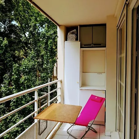 Apartment Antigone T2 Le Seuilly *